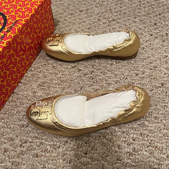 Tory Burch Melinda Ballet Flats - Picture 4 of 5
